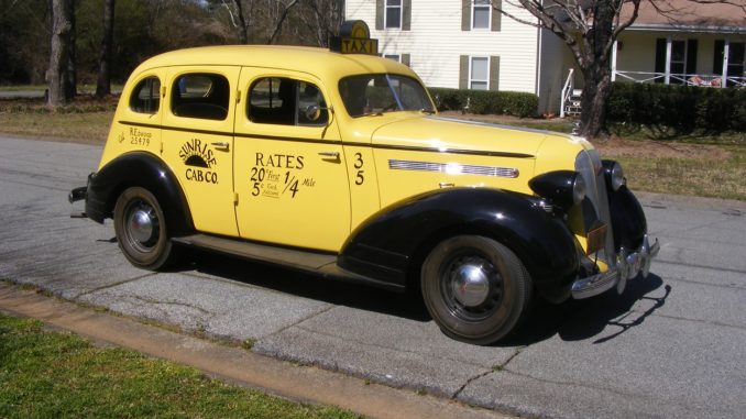pontiac-1935-taxi-sam-1043